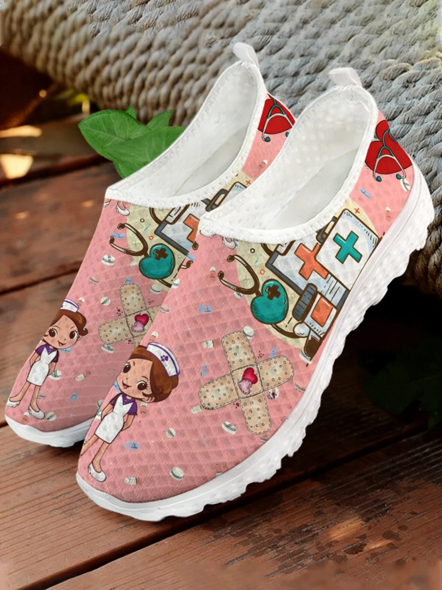 Leuke verpleegster dokter medi - Women Shoes Tennis recensie en prijs